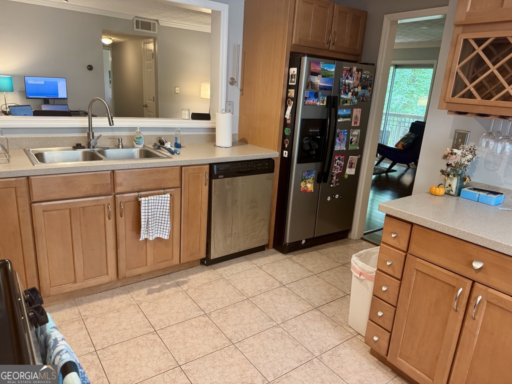 2901 Lenox Road Ne - Photo 3