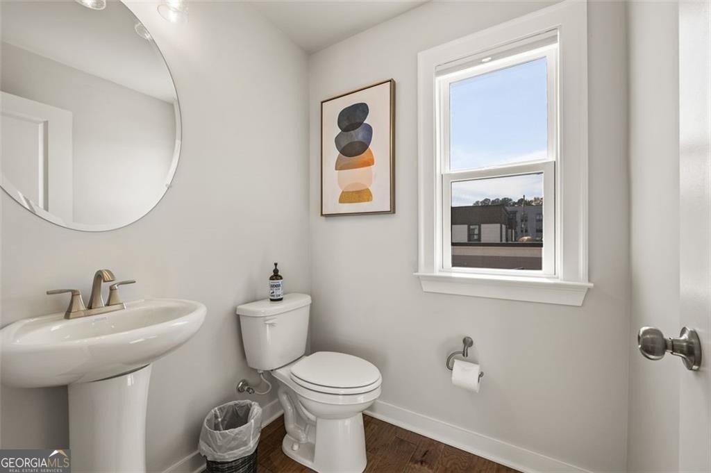 2145 Burnside Drive Nw - Photo 43