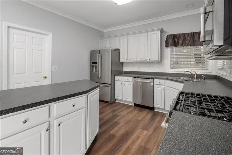 4220 Hunters Green Way Ne - Photo 3