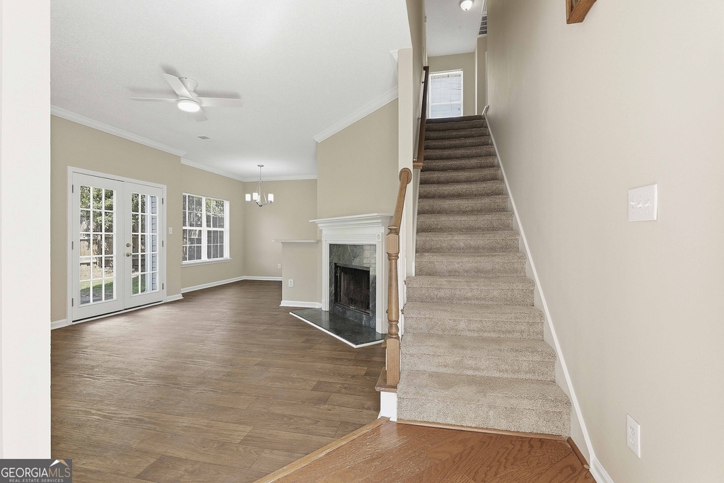130 S Fairfield Drive - Photo 3