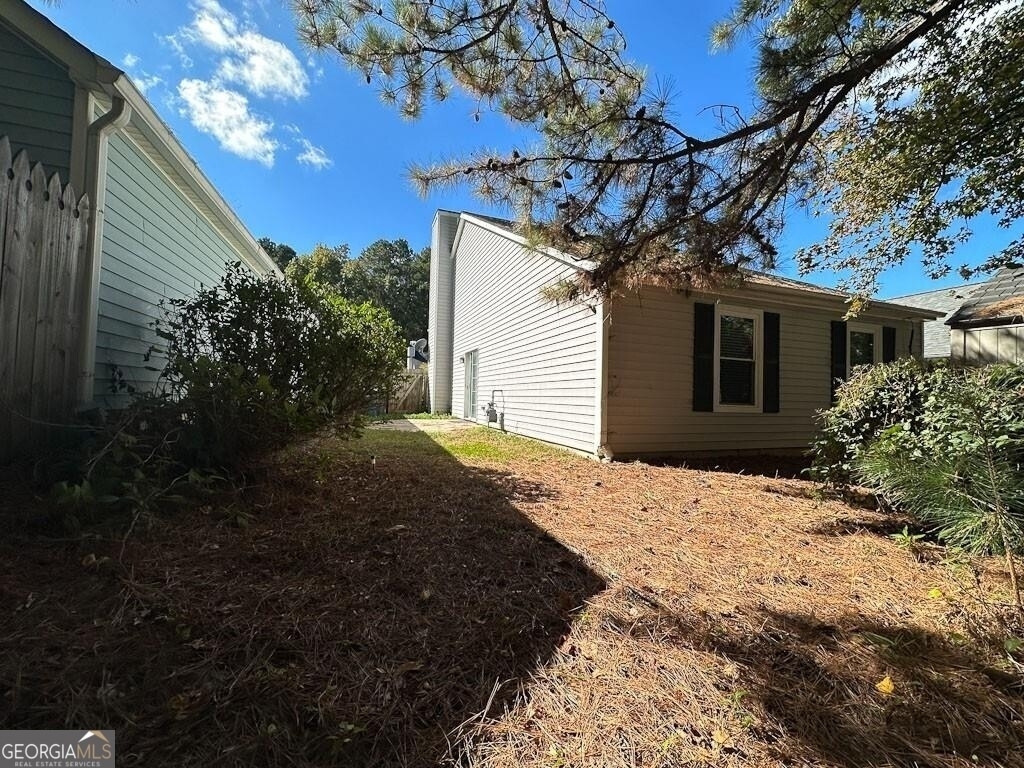 2747 Highland Ridge Nw - Photo 3