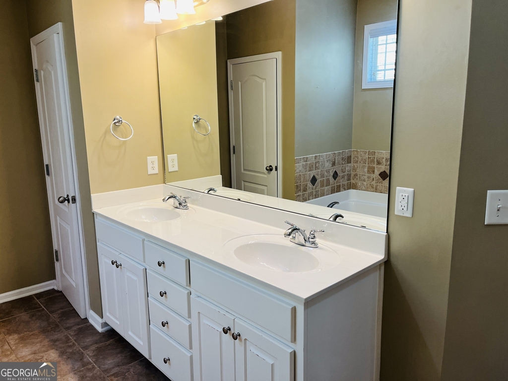 71 Covington Terrace - Photo 18