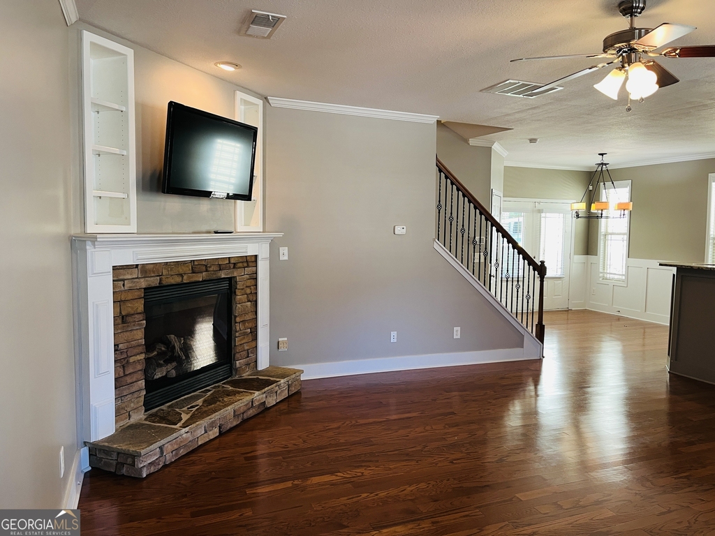 71 Covington Terrace - Photo 3