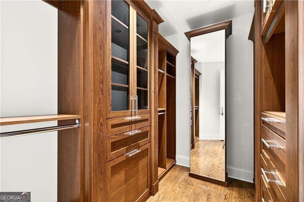 3376 Peachtree Road Ne - Photo 45