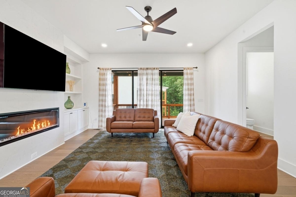 2042 Juliette Avenue - Photo 11