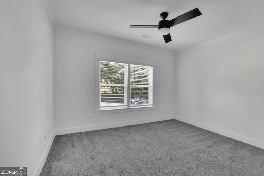 6181 Shoreland Circle - Photo 24
