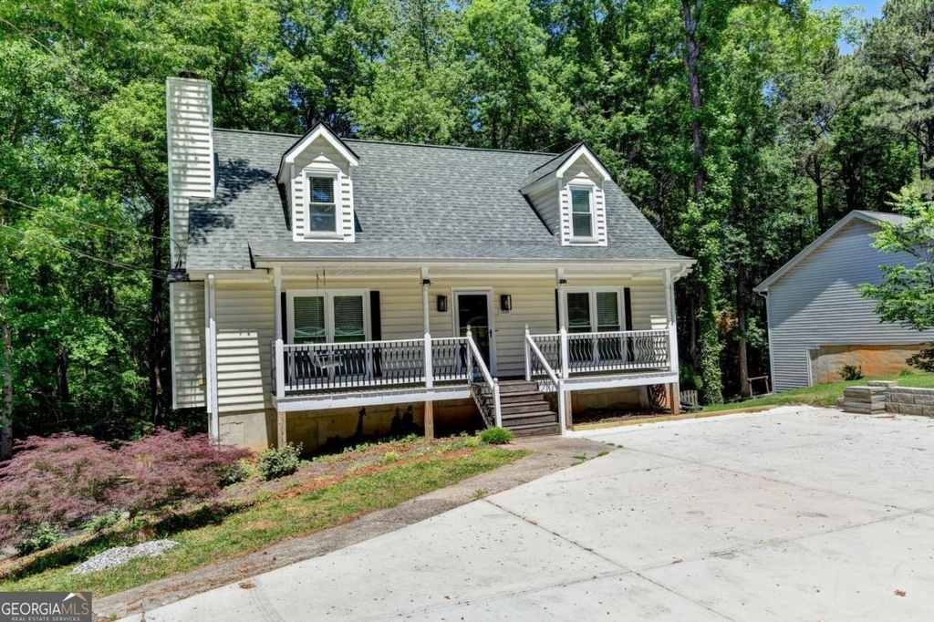 1530 Plunketts Road - Photo 5