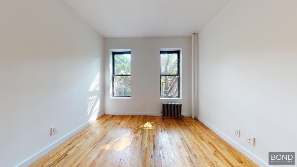 218 east 85th street  - Photo 2