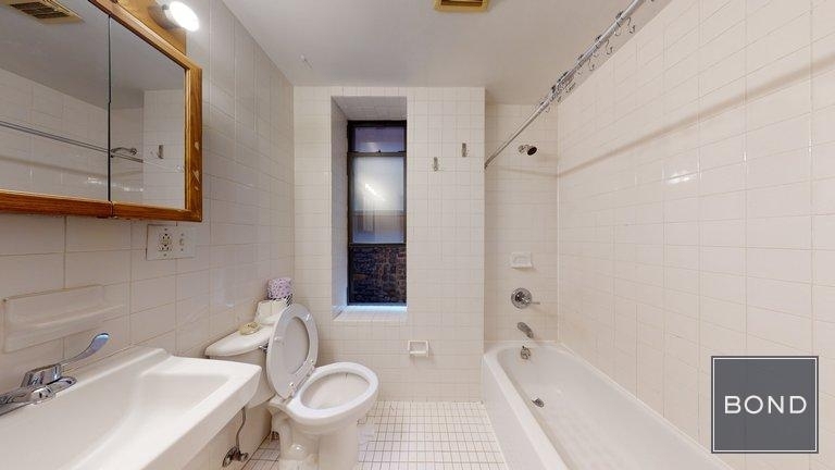 39 Bedford Street  - Photo 4