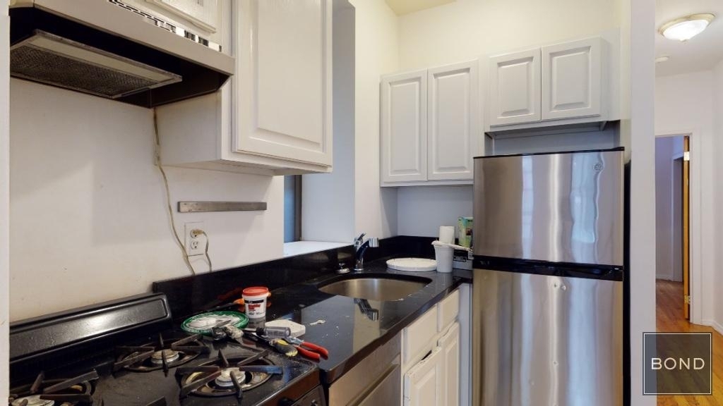 39 Bedford Street  - Photo 2