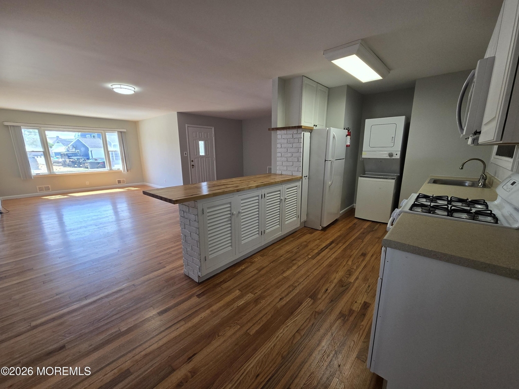 106 E Granada Drive - Photo 8