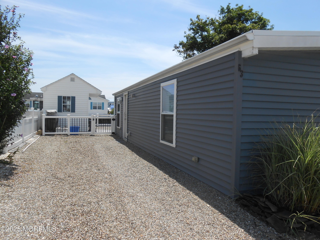 63 Gregg Drive - Photo 0