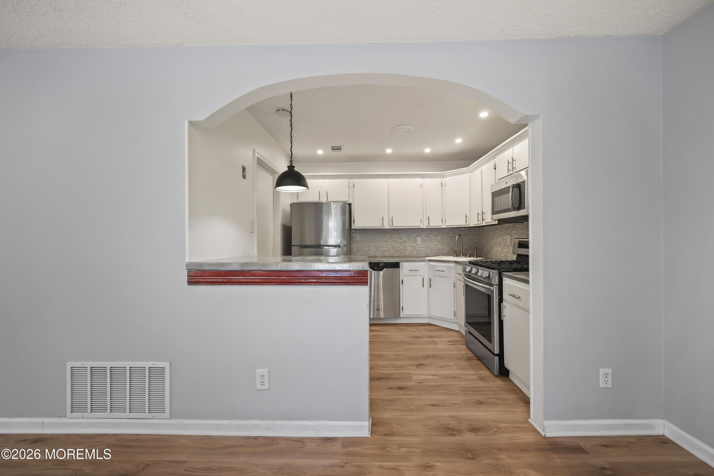 18-5 Augusta Court - Photo 9