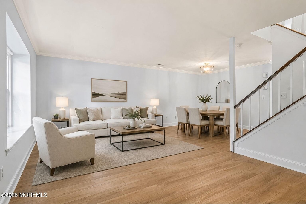 17 Alameda Court - Photo 2