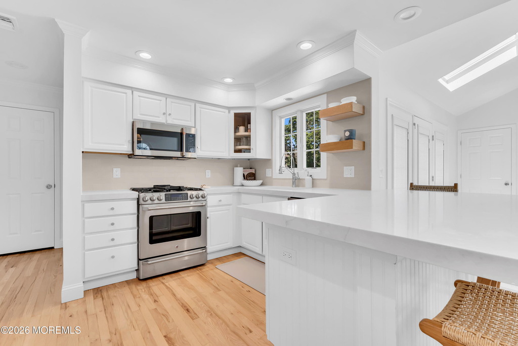 217 Howe Street - Photo 11