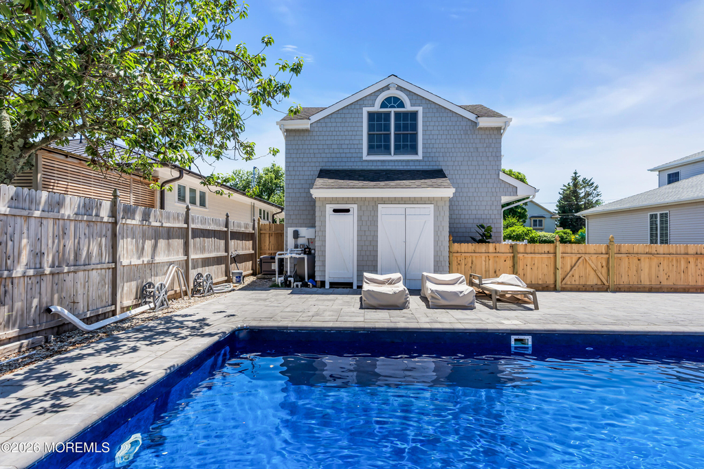 217 Howe Street - Photo 25