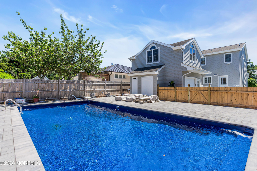 217 Howe Street - Photo 26