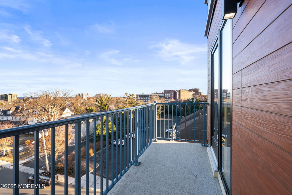 185 Morris Avenue - Photo 19