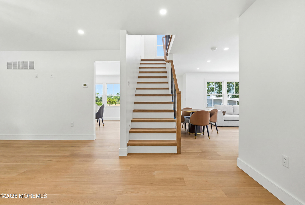 19 Roslyn Drive - Photo 4