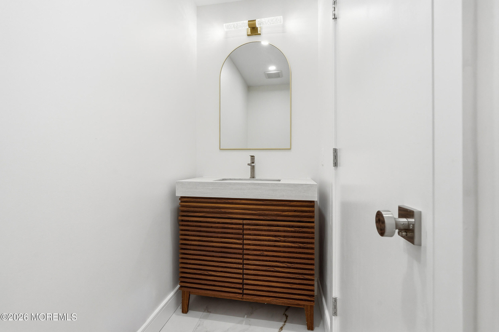 19 Roslyn Drive - Photo 7