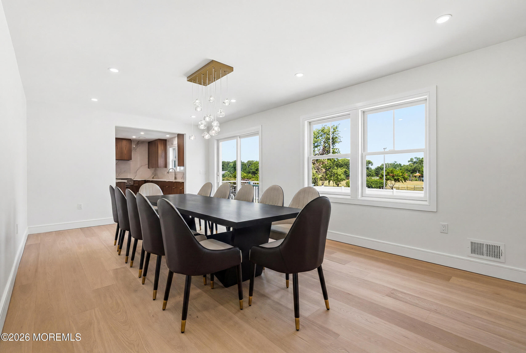 19 Roslyn Drive - Photo 16
