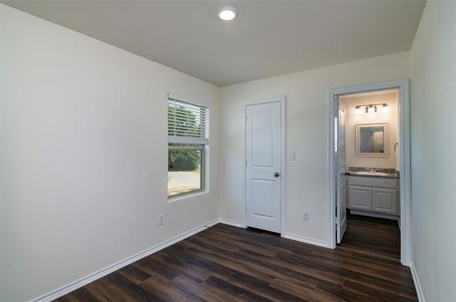 201 S May Street - Photo 15