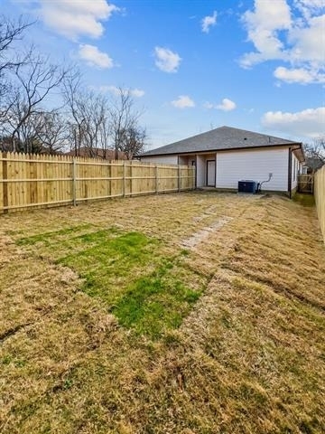 613 W Elm Street - Photo 24