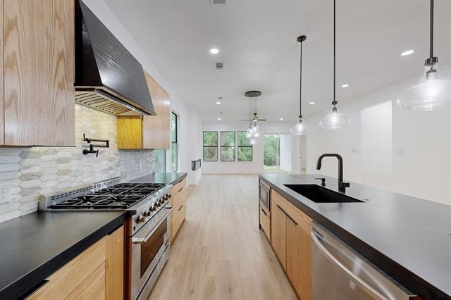 4109 Rupert Street - Photo 9
