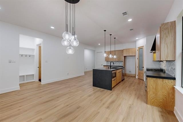 4109 Rupert Street - Photo 4