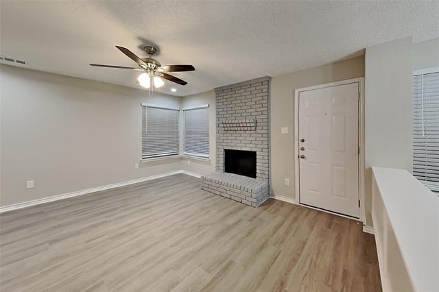 305 Hillside Court - Photo 1