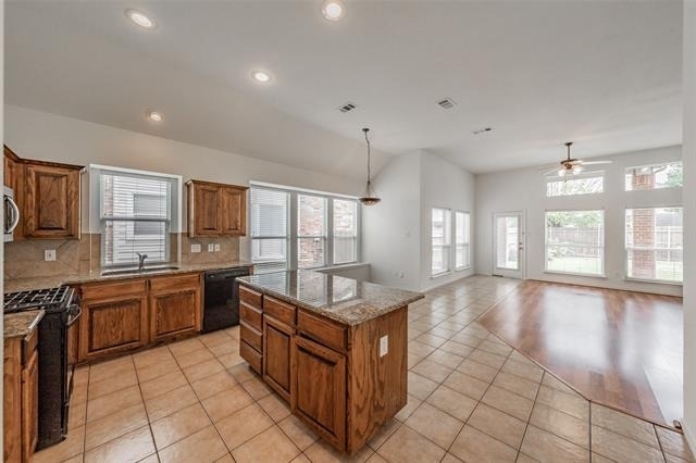 8648 Prairie Dawn Drive - Photo 16