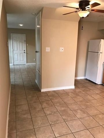 2806 Ridgecrest Drive - Photo 3