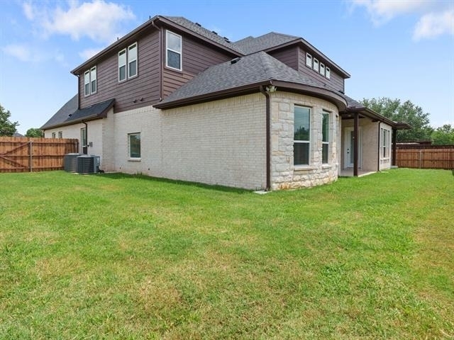 4318 Peachtree Lane - Photo 36