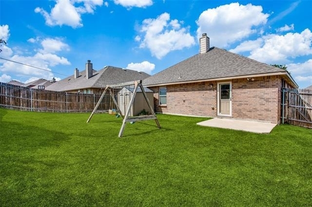 2324 Loreto Drive - Photo 10