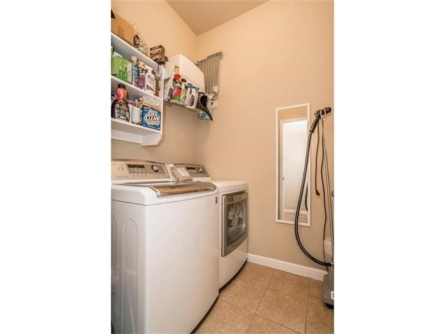 1405 Nightingale Drive - Photo 16