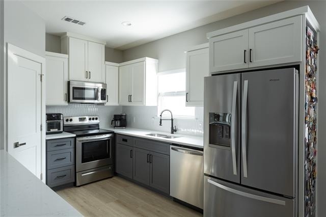 1108 Claude Street - Photo 7