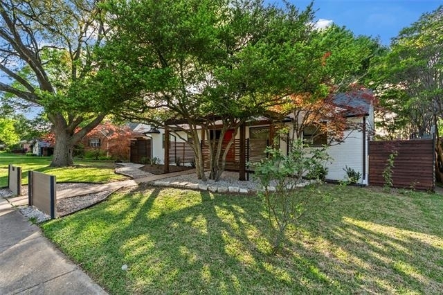 7041 Freemont Street - Photo 1