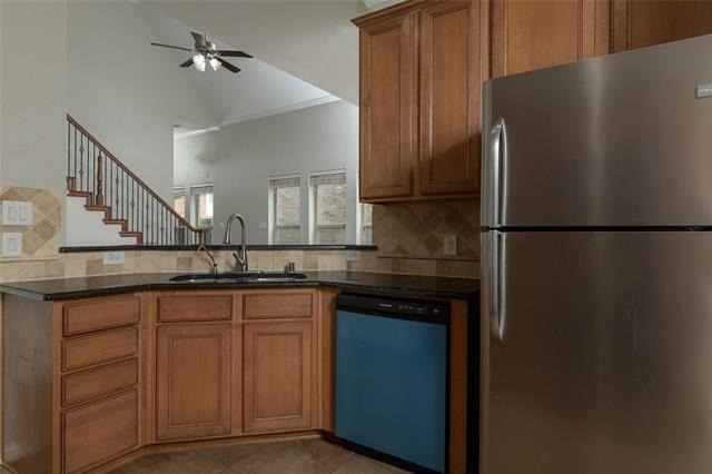 2108 Harris Place - Photo 14