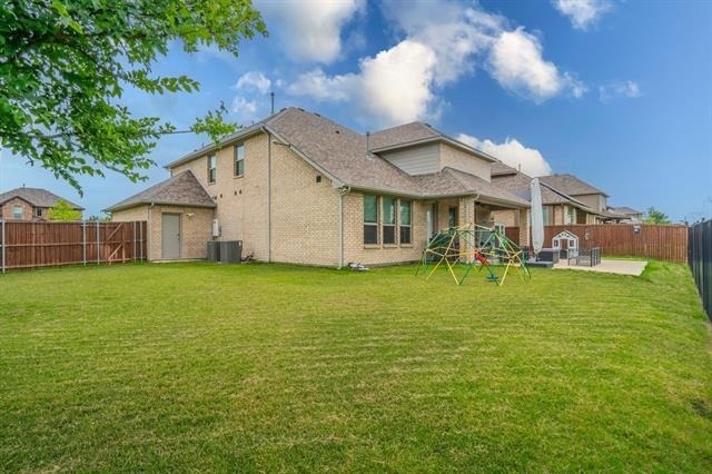 15894 Talamore Lane - Photo 33