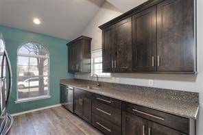 8400 Hickory Street - Photo 7