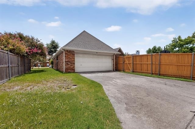 1207 Mistywood Lane - Photo 29