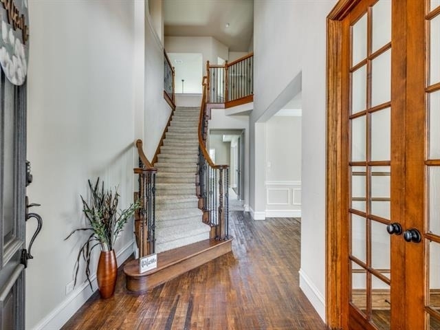 832 Hidden Springs Court - Photo 2