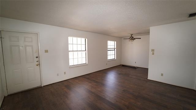 511 W Oak Street - Photo 2