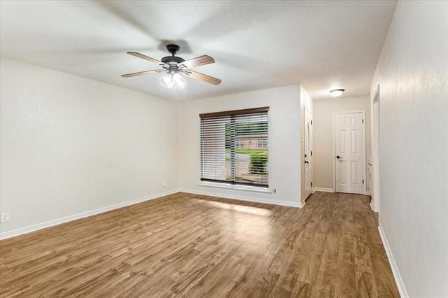 118 E Florence Street - Photo 5