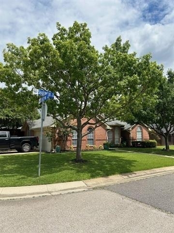 5005 Shadowood Trail - Photo 1