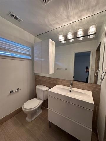 7017 Haverford Road - Photo 18
