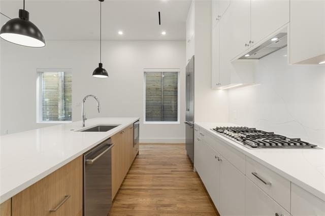 4420 Abbott Avenue - Photo 10