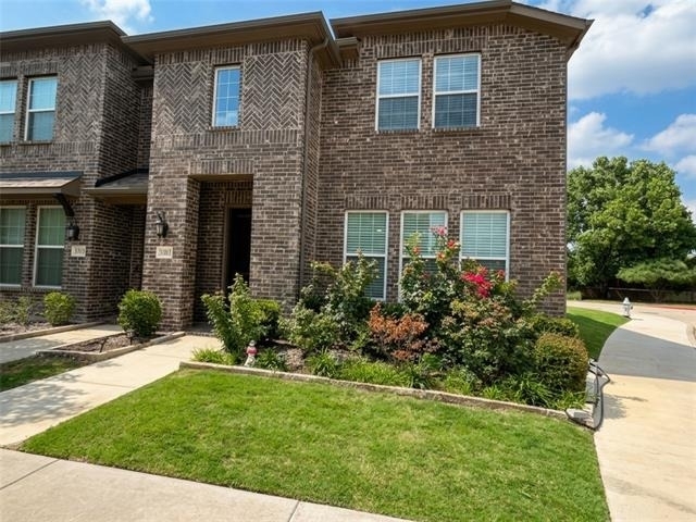 1001 Old Iron Bend - Photo 0