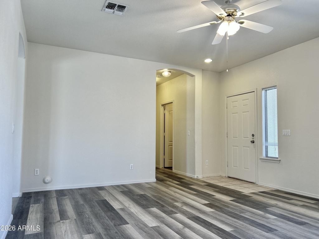 11824 W Windsor Avenue - Photo 2