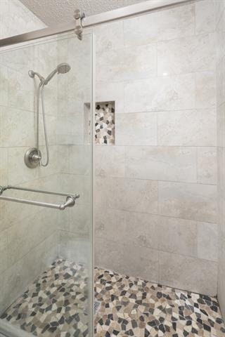 333 Melrose Drive - Photo 17